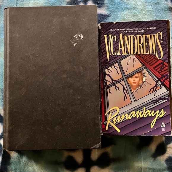 V.C. Andrews complete Orphans series. - Picture 2 of 2